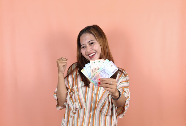 知名彩票品牌支持双色球选号